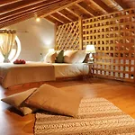 Luminous Sky Appartments 아파트