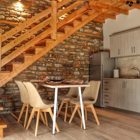 Luminous Sky Appartments Астрис
